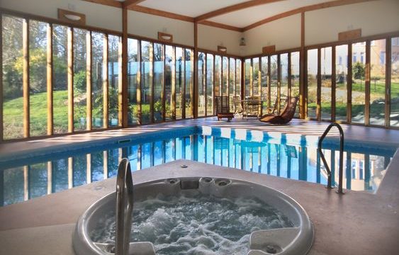 Jacuzzi Contractors in Qatar